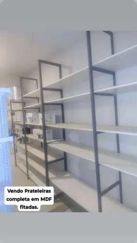 Expositores gôndolas 