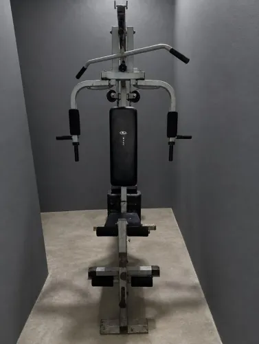 Máquina de musculação