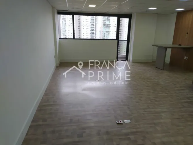 SALA COMERCIAL PARA LOCAÇÃO DE 44 M² NO BAIRRO JARDIM DAS PERDIZES - 2 vagas