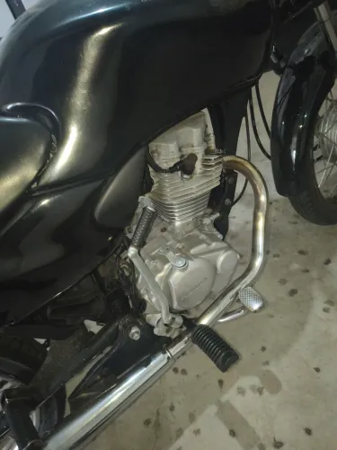 Vende-se Fan 125 abaixo da tabela