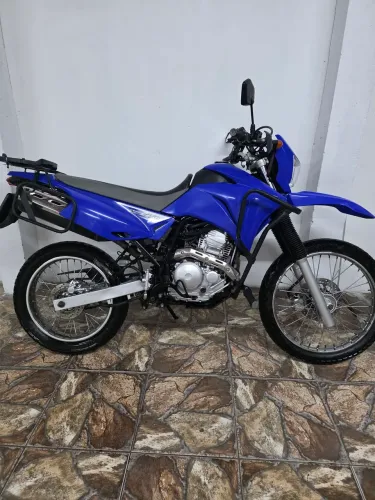 Yahama Lander XTZ 250