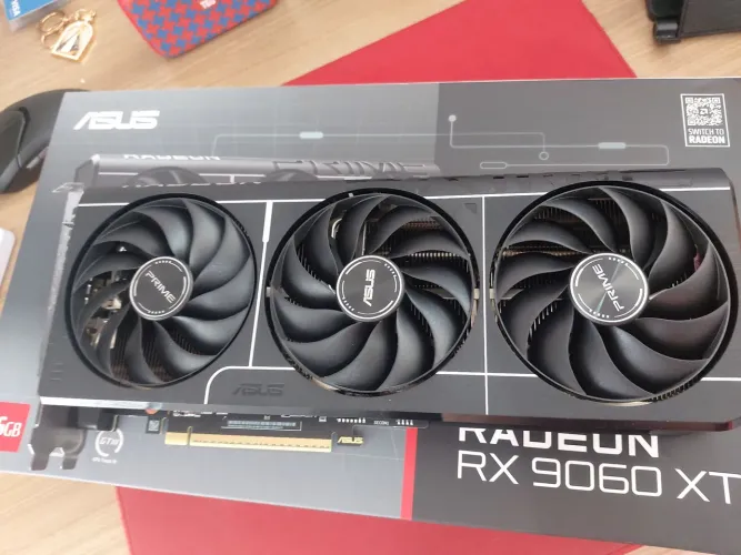 Rx 9060 XT 16 gb