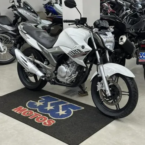 YAMAHA FAZER YS250 2015