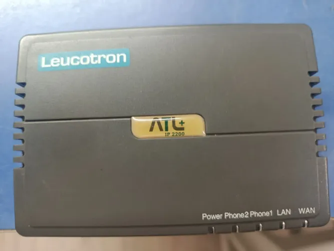 Adaptador de Telefone Analógico Leucotron ATL IP 2200 - Tecnologia VoIP