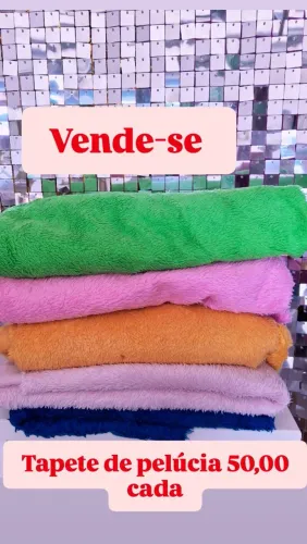 Vendo tapetes de pelúcia 50,00 cada