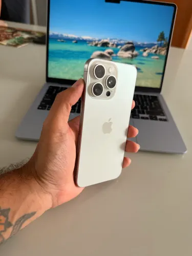 iPhone 15 pro max 1tb 