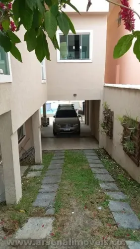 Arsenal Imóveis vende-Casa com 3 Quartos no Condomínio Mirante do Vale.