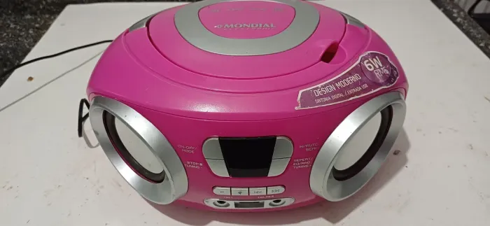 Radio portátil rosa mondial bx15 bivolt