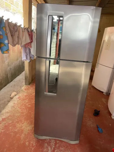 Geladeira Eletrolux