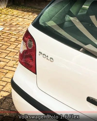 Volkswagen Polo 1.6 Mi/s.ouro 1.6 MI Tot.flex 8V 5P 2005