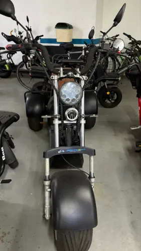 TRICICLO ELÉTRICO