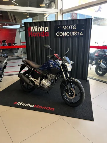 Disponível para aluguel