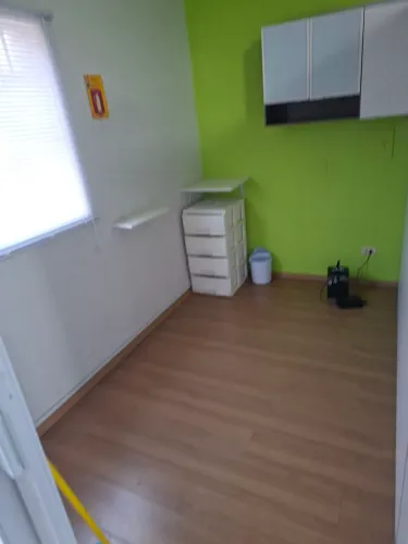 Sala para massagens ou manicure 