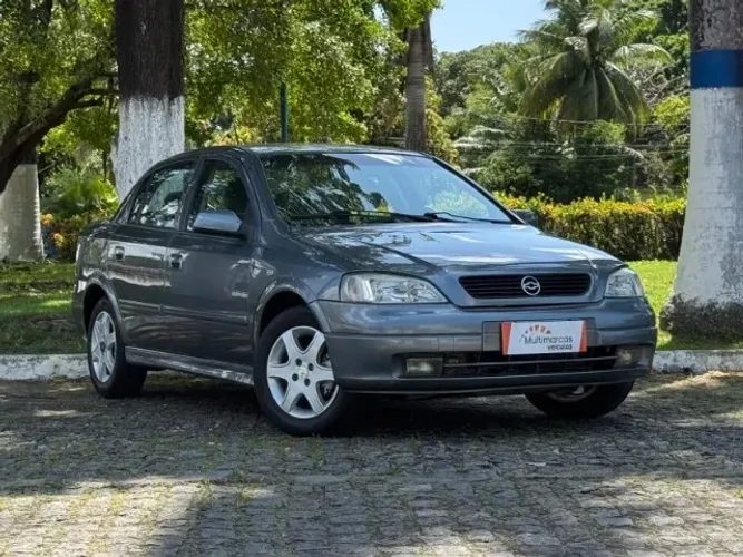 Chevrolet Astra GL Milenium 1.8 MPFI 4P 2001