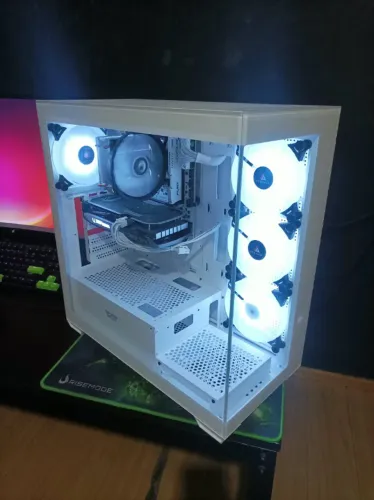 (12x cartão) Pc Gamer Ryzen 7 5700 + Rtx 4060 8gb + 16gb Ddr4