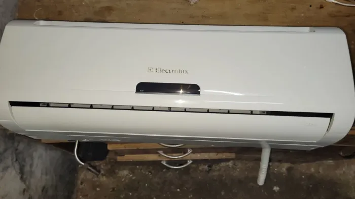 AR CONDICIONADO ELETROLUX