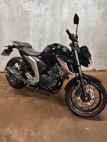 Moto Yamaha Fz25 Fazer 2021