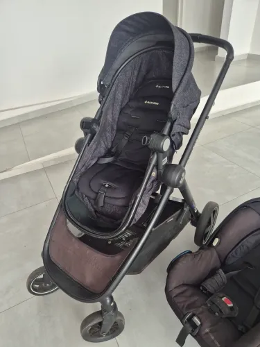 Carrinho Bebê e Bebê Conforto Máxi Cosi Anna
