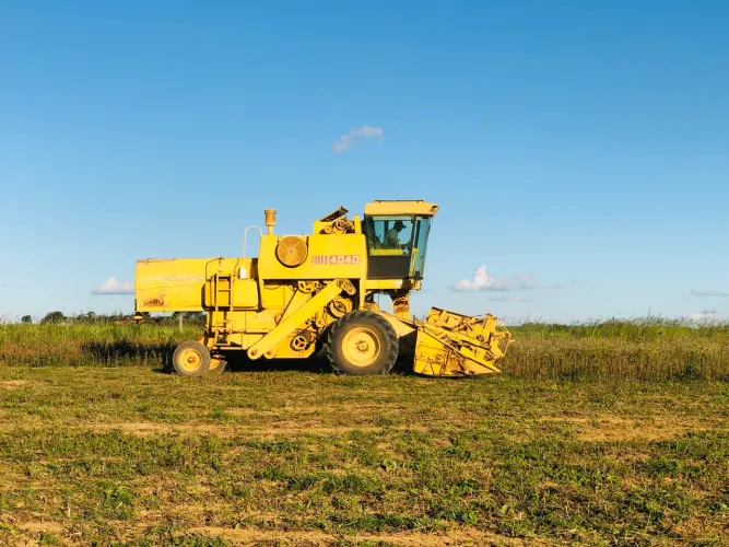 New Holland 4040 Motor Novo