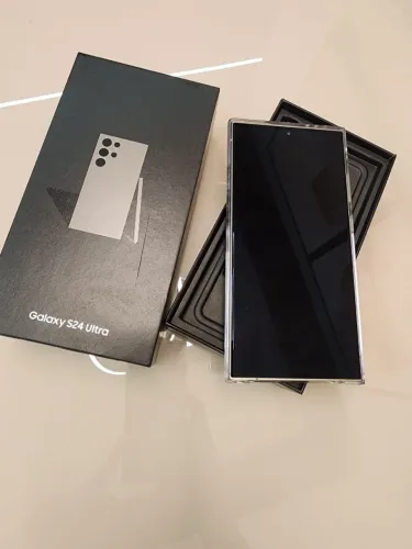 Samsung Galaxy S24 ULTRA