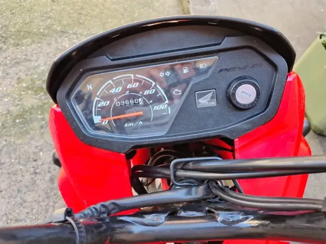 POP 110I ES 25/26 - 3.680 KM - BEM NOVA