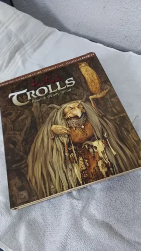 Livro trolls artes brian froud