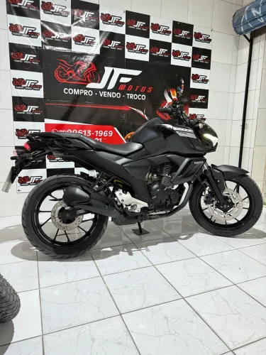 Yamaha Fazer FZ 15
