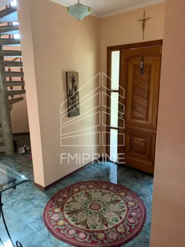 SOBRADO COM PAINEL SOLAR CITY AMÉRICA