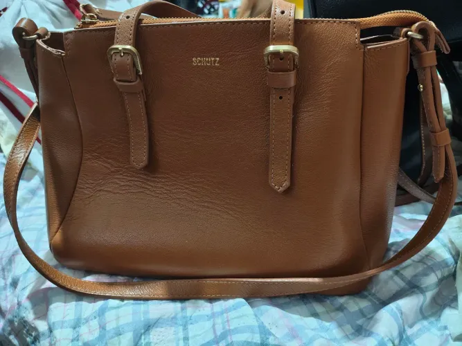 Bolsa de couro Schutz 