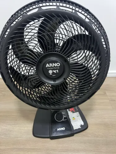 Ventilador Arno Turbo Force 2 em 1 (mesa e parede) - Preto