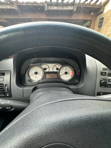 Fiat Palio Weekend Adventure Locker 1.8 Flex 2010