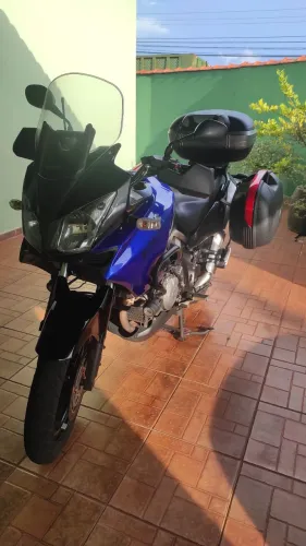 Suzuki v-strom 1000