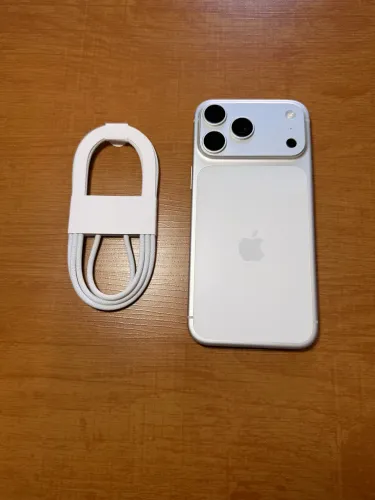 iPhone 17 pro Max 256gb NOVO! 1 ano garantia!