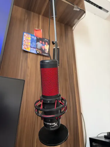 Microfone HyperX CloudCast 