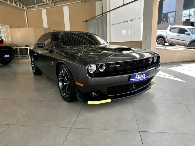 Dodge Challenger RT 2023