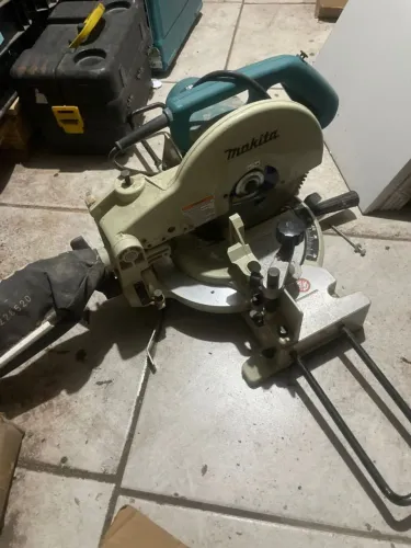 MAKITA LS1040 1650W SERRA DE MESA ESQUADRIA INDUSTRIAL 
