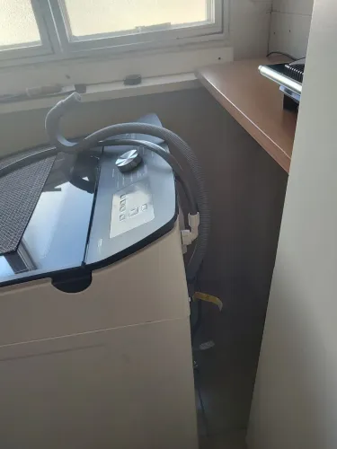 Máquina de lavar roupa sem uso,nova na garantia, 12 kg, água quente,aceito proposta séria!