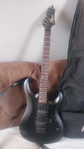 Guitarra cort x6