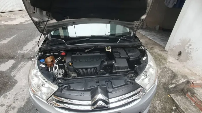 Citroen C4 Lounge Exclusive 1.6 Turbo 4P Aut. 2014