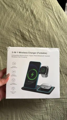 Carregador Sem Fio 3 em 1 (Foldable) na caixa