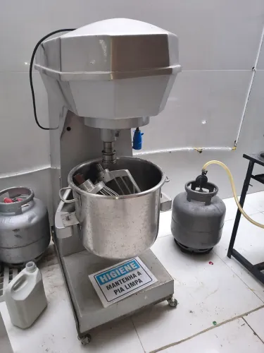 batedeira universo 40 l industrial padaria trifásica top