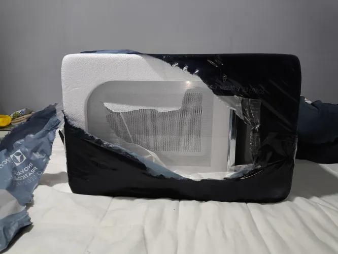 Microondas Eletrolux 23l NOVO