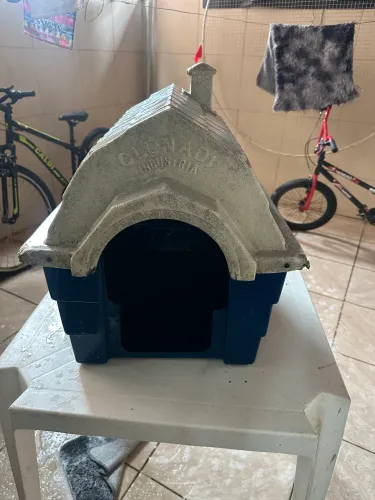 Casinha para cachorro de porte pequeno 