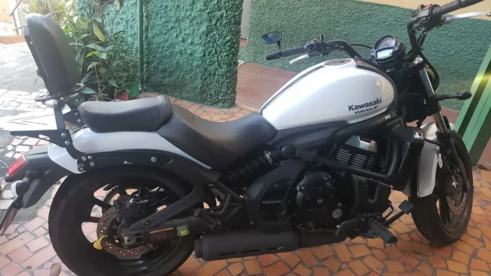 Moto Kawasaki Vulcan s 650