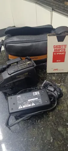Filmadora Antiga JVC GR-AX35U Compact VHS + Adaptador Cassete C-P6U II