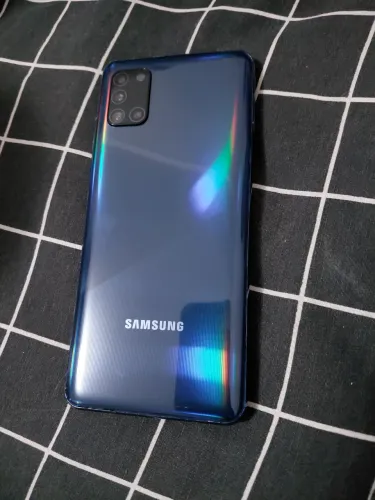 Celular A31