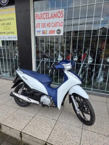Honda Biz 125 Ex 2024, única dona, aceito troca e financiamento