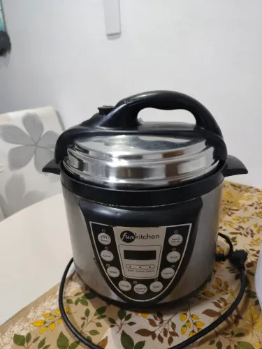 Panela de pressão / panela de arroz elétrica