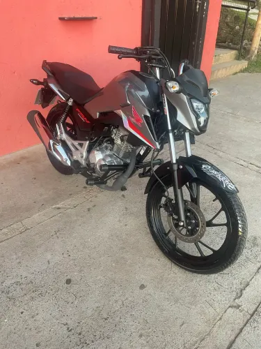 VENDO FAN 2026 IMPECÁVEL