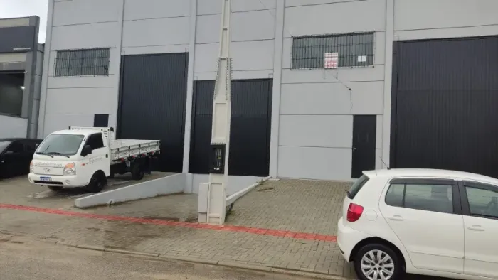 MOTORISTA ENTREGADOR PARA PALHOÇA - SC AUXILIAR DE LOGISTICA PARA JOINVILLE